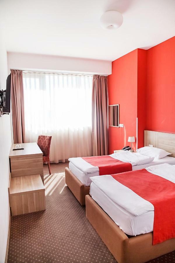 Hotel Putnik Novi Sad Room photo